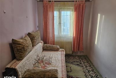 Garsonieră decomandată în Calea Caransebeșului