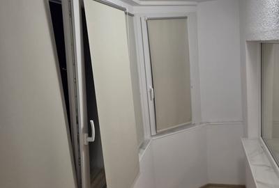 Apartament cu 2 camere decomandat în Banca Națională - 3