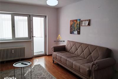 Apartament cu 2 camere decomandat în Sud