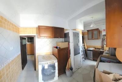 Birou, de 106 mp, în Ultracentral - 5