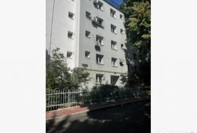 Garsonieră în Decebal