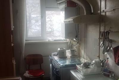 Apartament cu 2 camere decomandat, mobilat în Central - 3