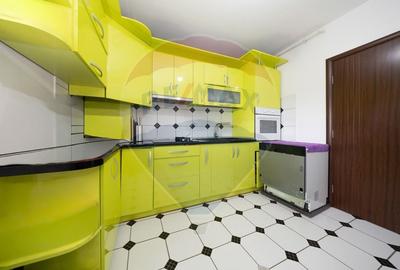 Apartament cu 4 camere decomandat, mobilat în Sânpetru - 1