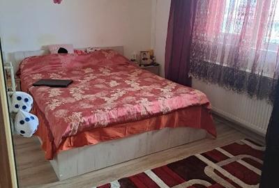 Casă individuală cu 1 camere cu Canalizare în Lazu - 1