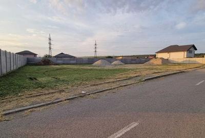 Teren de 1400 mp, în Gării - 1