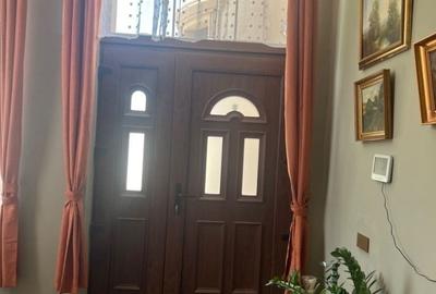 Casă cu 5 camere cu Teren 628 Mp în Titulescu - 4