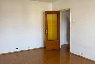 Apartament cu 2 camere decomandat în Aviației