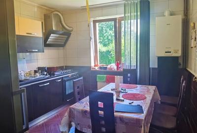 Casă individuală cu 7 camere cu Canalizare în Breaza - 2