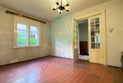Apartament cu 3 camere în Decebal