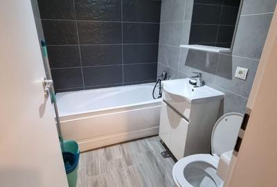 Apartament cu 3 camere decomandat în Roșu - 1