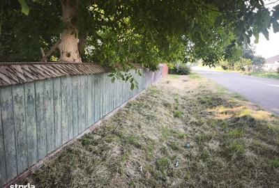 Casă cu 3 camere în Fetești - 2