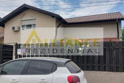 Casă individuală cu 4 camere cu Canalizare în Berceni