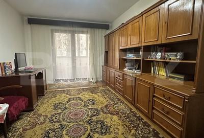 Apartament cu 3 camere decomandat, mobilat în Tudor