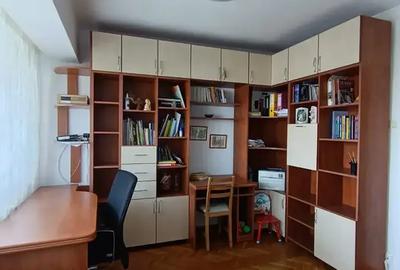 Apartament cu 3 camere decomandat, mobilat în Victoriei - 3