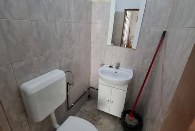 Spațiu comercial, de 25 mp, în Aurel Vlaicu - 1