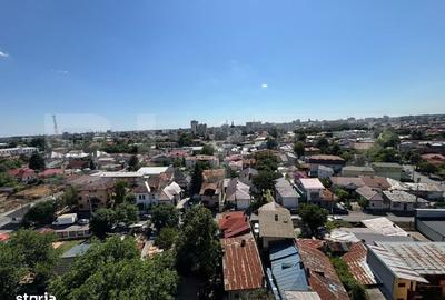 Apartament cu 3 camere decomandat în Gheorghe Doja