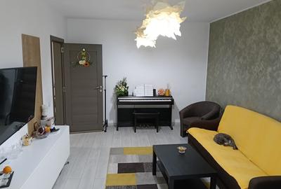 Apartament cu 3 camere decomandat în Exterior Vest - 4