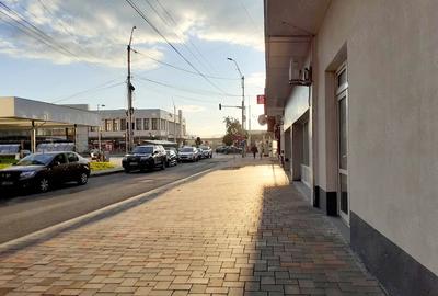Spațiu comercial, de 260 mp, în Gară - 8