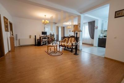 Apartament cu 3 camere decomandat în Valea Borcutului