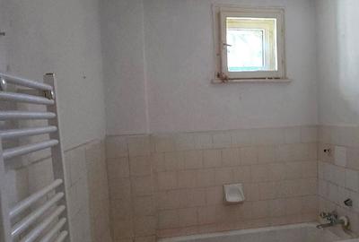 Apartament cu 2 camere semidecomandat în Mazepa 1