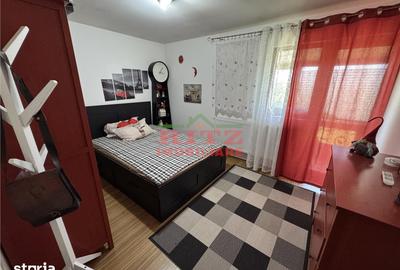 Casă cu 6 camere cu Teren 601 Mp în Central