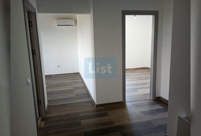 Garsonieră decomandată în Micro 17 - 2