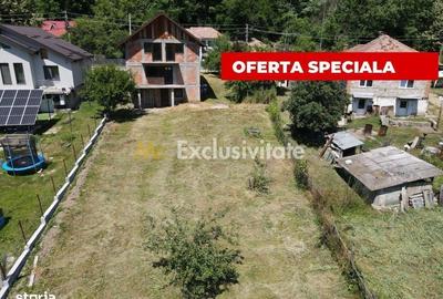 Casă cu 4 camere în Merișani