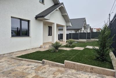 Casă individuală cu 3 camere cu Canalizare în Valu lui Traian