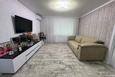 Apartament cu 2 camere decomandat în Sebastian