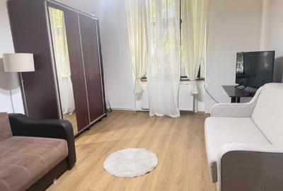 Apartament cu 2 camere decomandat în Bălcescu