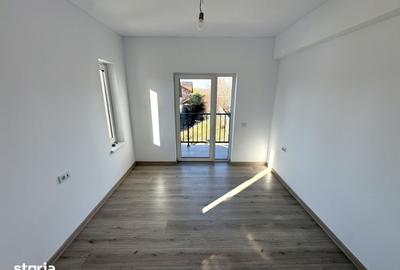Casă cu 4 camere cu Teren 300 Mp în Bucium