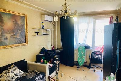 Apartament cu 3 camere decomandat în 1 Decembrie 1918 - 9