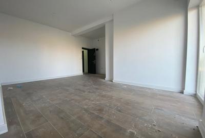 Apartament cu 3 camere semidecomandat, mobilat în Torontalului - 1
