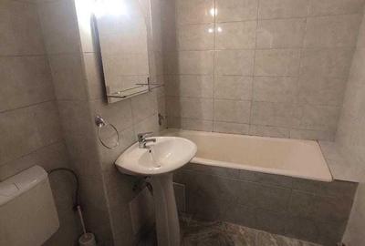 Apartament cu 2 camere decomandat în Dosu Bricii