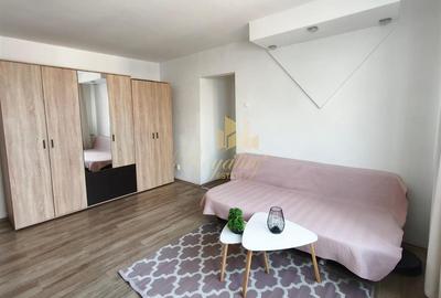 Garsonieră nedecomandată, mobilată în Complex Studențesc