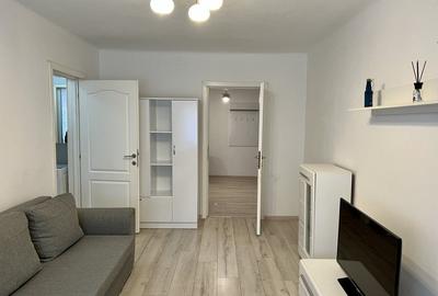 Apartament cu 2 camere semidecomandat, mobilat în Ștefan cel Mare