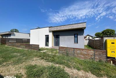 Casă cu 3 camere cu Teren 284 Mp în Berceni