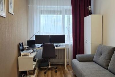 Apartament cu 3 camere decomandat în Decebal - 2
