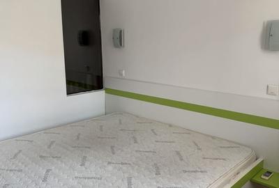 Apartament cu 2 camere decomandat în 13 Septembrie