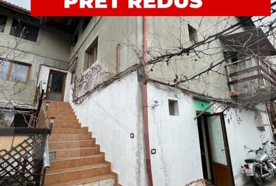 Casă individuală cu 10 camere cu Canalizare în Fratelia