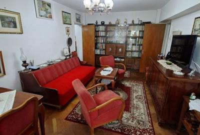 Apartament cu 2 camere semidecomandat în Grivița