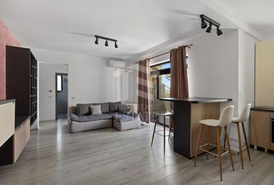 Apartament cu 3 camere semidecomandat, mobilat în Giroc