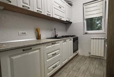 Apartament cu 2 camere decomandat în Central - 2