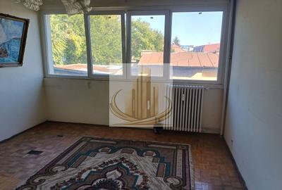 Apartament cu 2 camere decomandat în Cantemir