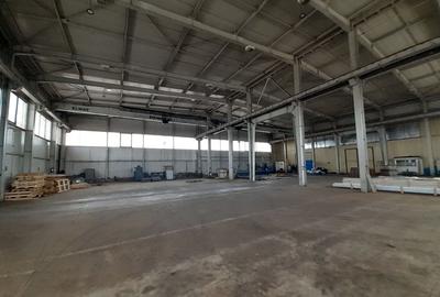 Spațiu industrial, de 3,553 mp, în Nord-Est