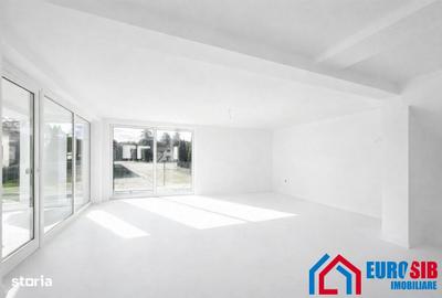 Casă cu 4 camere cu Teren 295 Mp în Central
