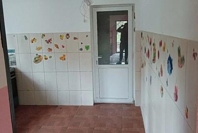 Casă cu 2 camere cu Teren 300 Mp în Bârnova