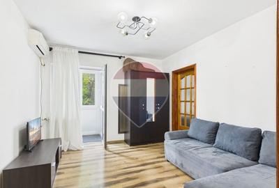 Apartament cu 2 camere semidecomandat, mobilat în Olteniței