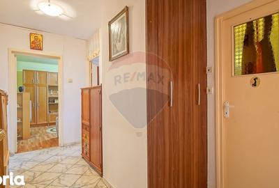 Apartament cu 3 camere decomandat, mobilat în Central - 20