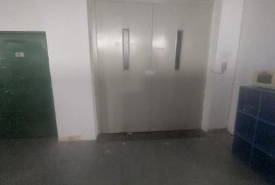 Spațiu industrial, de 932 mp, în Zona Industrială - 10